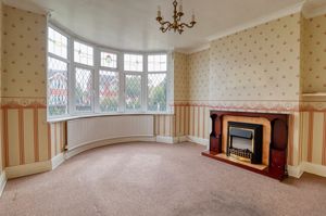 Lounge- click for photo gallery